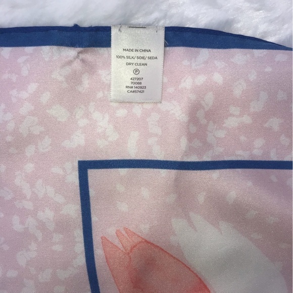 FINAL SALE Tulips Spring Square 100% Silk Scarf Pink Blue White Easter EUC - Picture 3 of 4